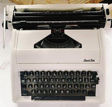 Old Classic Typewriter - benandbart